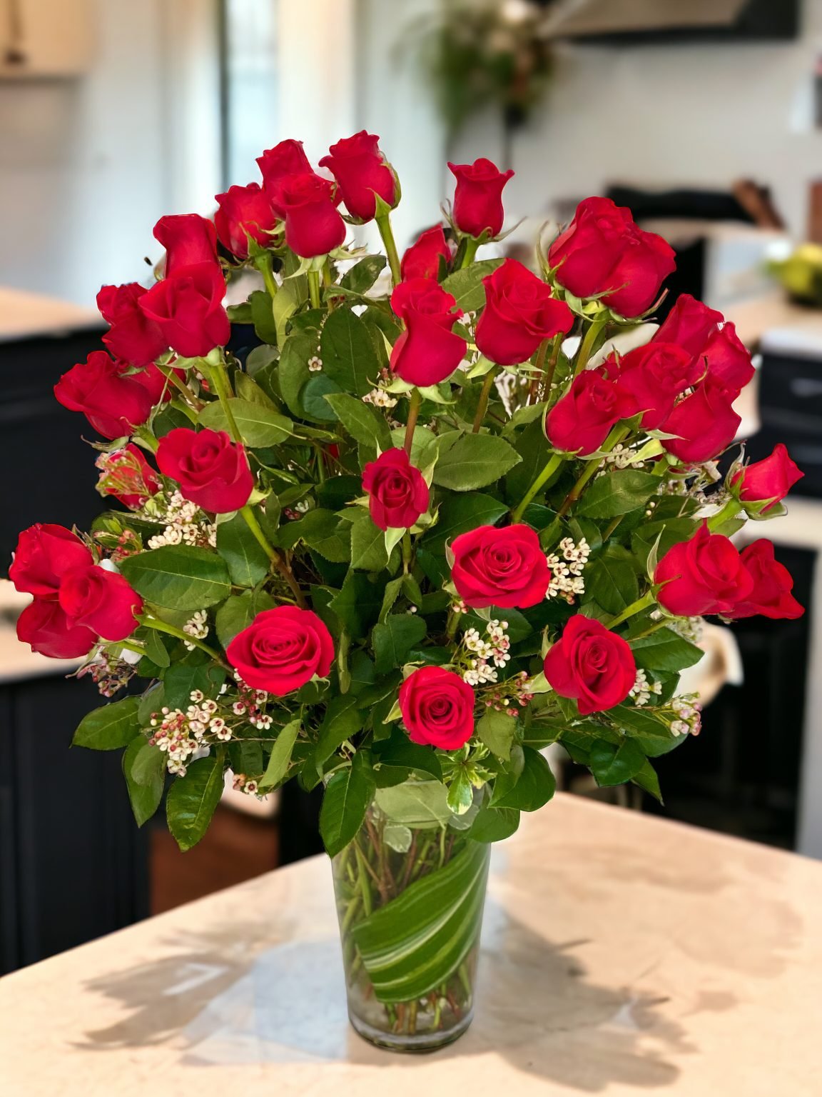 15 Elegant Red Roses For Valentines Flower Arrangements In Redwood City, CA